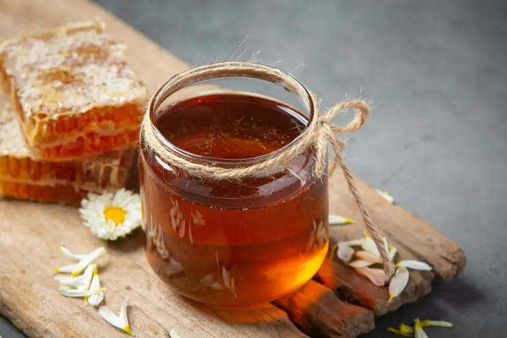 Pamper Your Skin with Honey